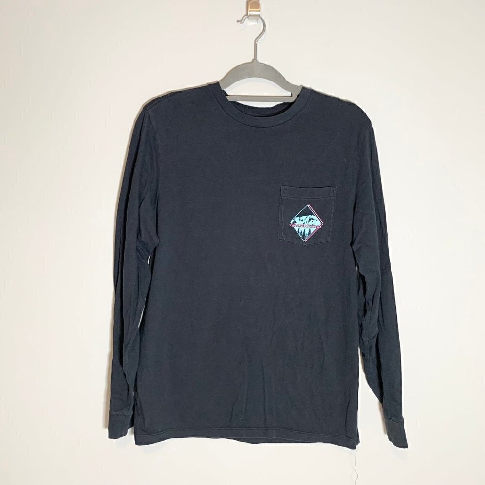 5/$25 Vineyard Vines Black Diamond Ski Graphic Pocket Tee Small Long Sleeve